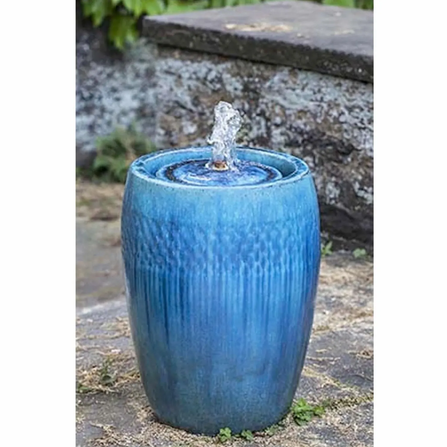 malmo_fountain_shortmediterranean_blue_0.webp Malmo Fountain, Short-Mediterranean Blue>Roger's Gardens Hot
